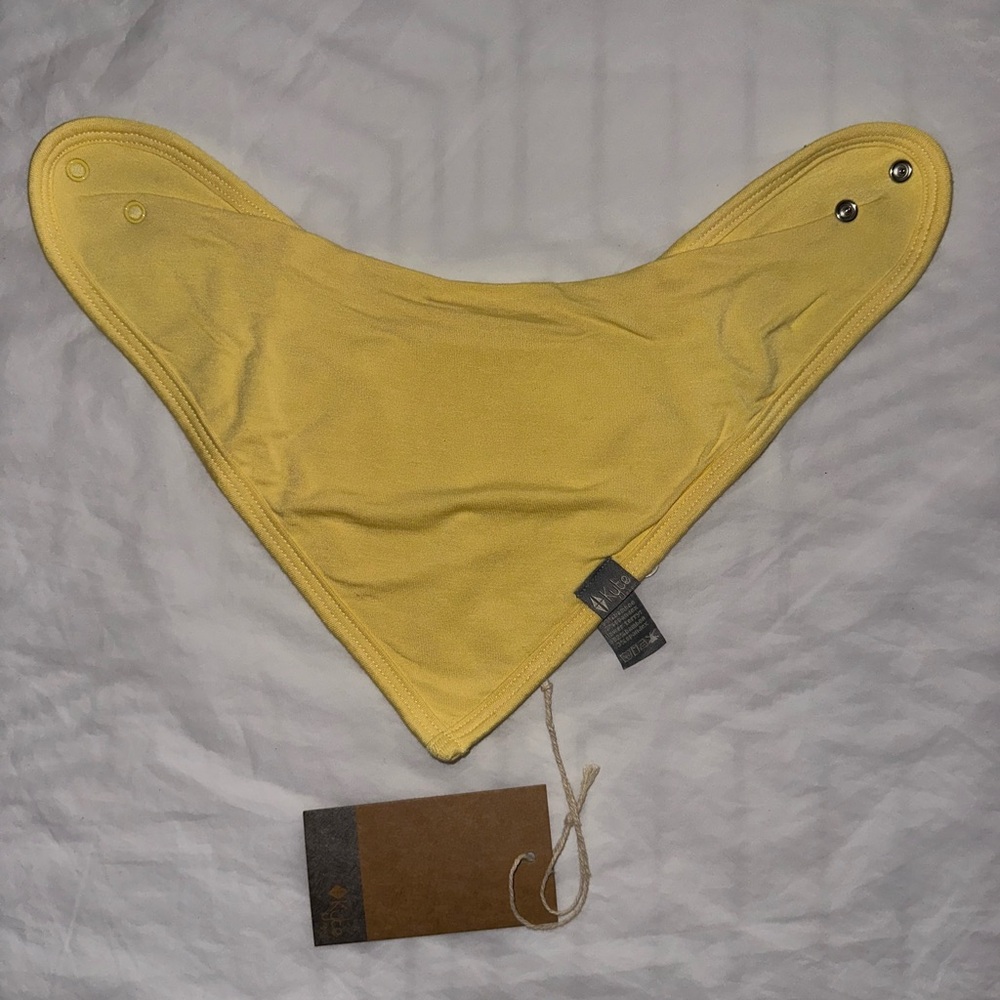 daffodil bib!